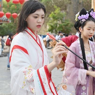 汉服模特