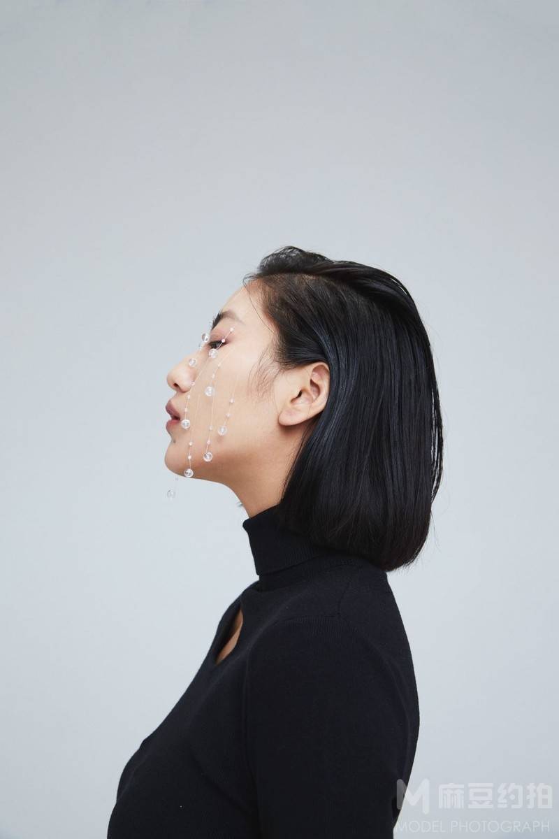 妆容模特