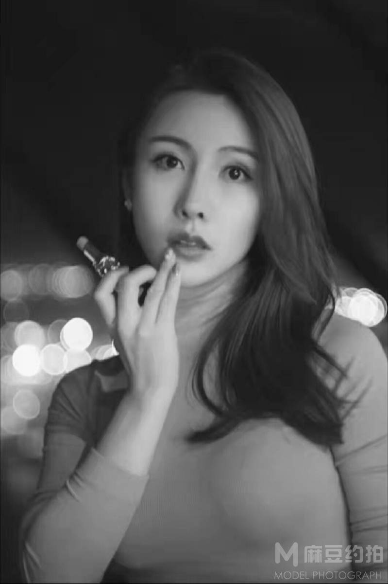 纪实模特