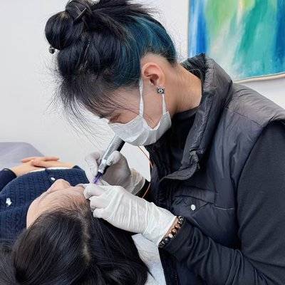 妆容模特