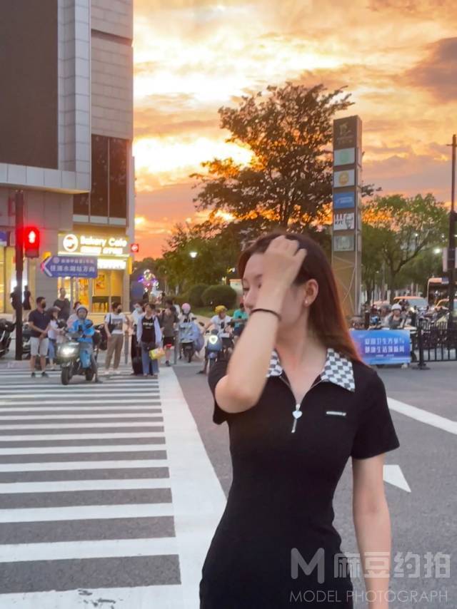 清新模特