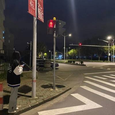 黑白模特