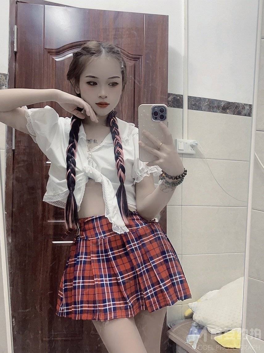 胶片模特