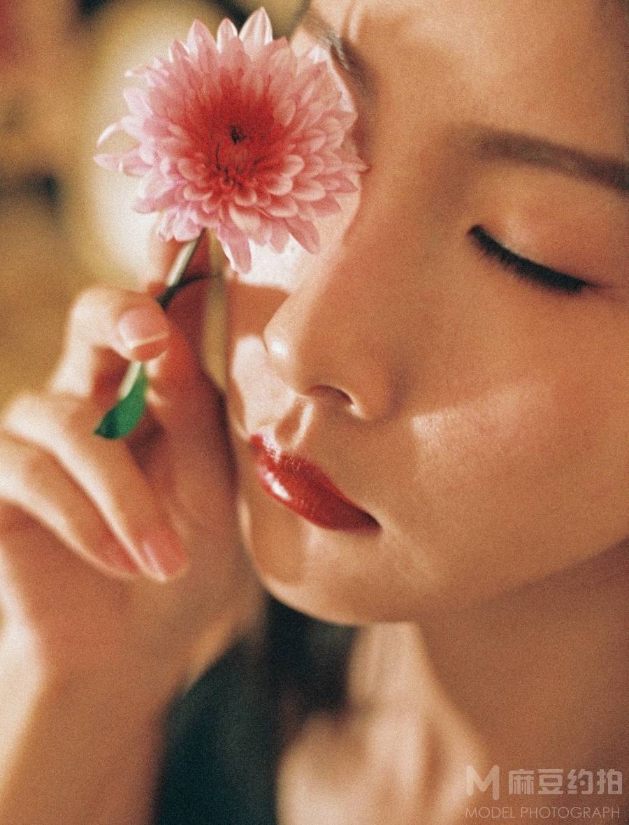 胶片模特