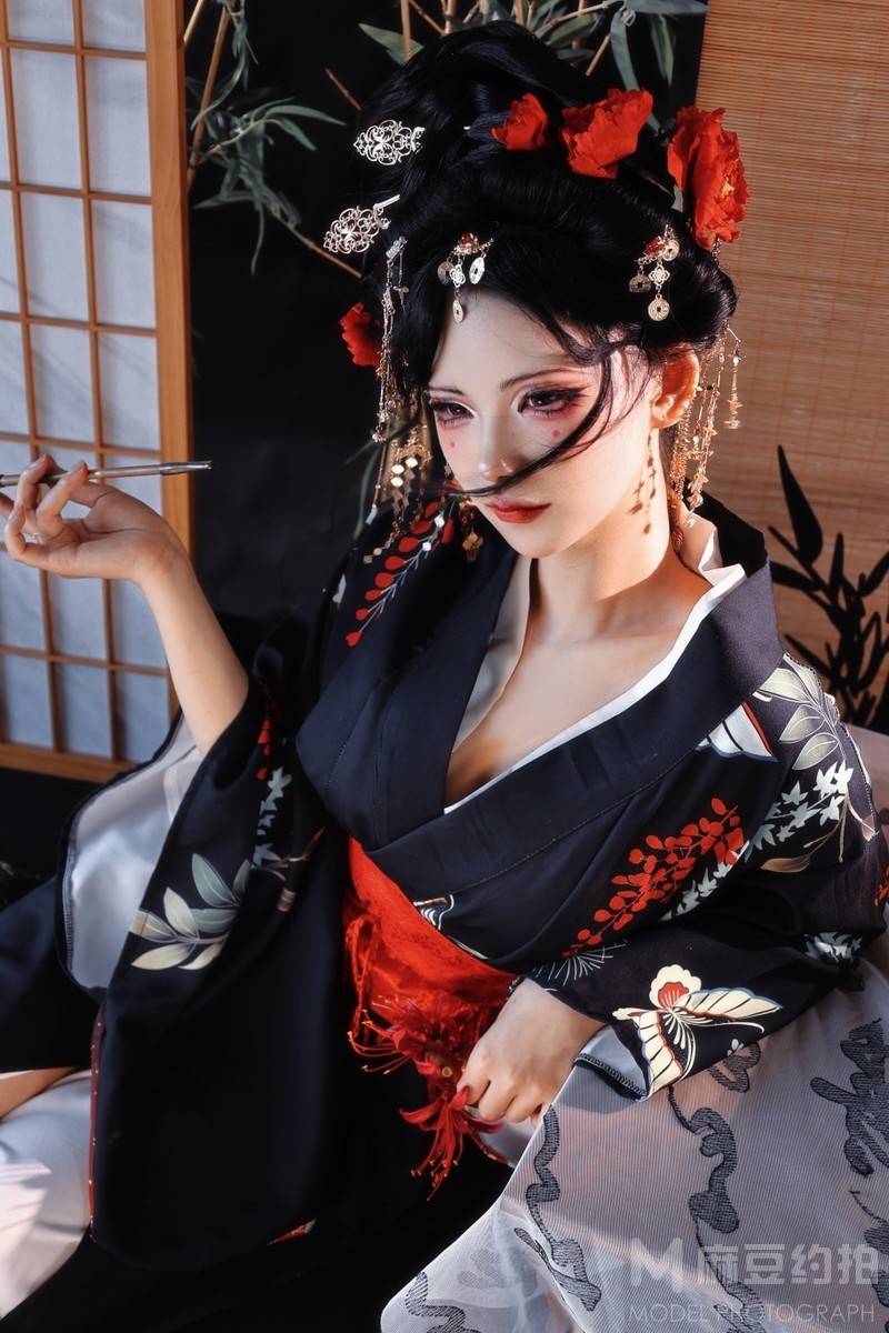 和服模特