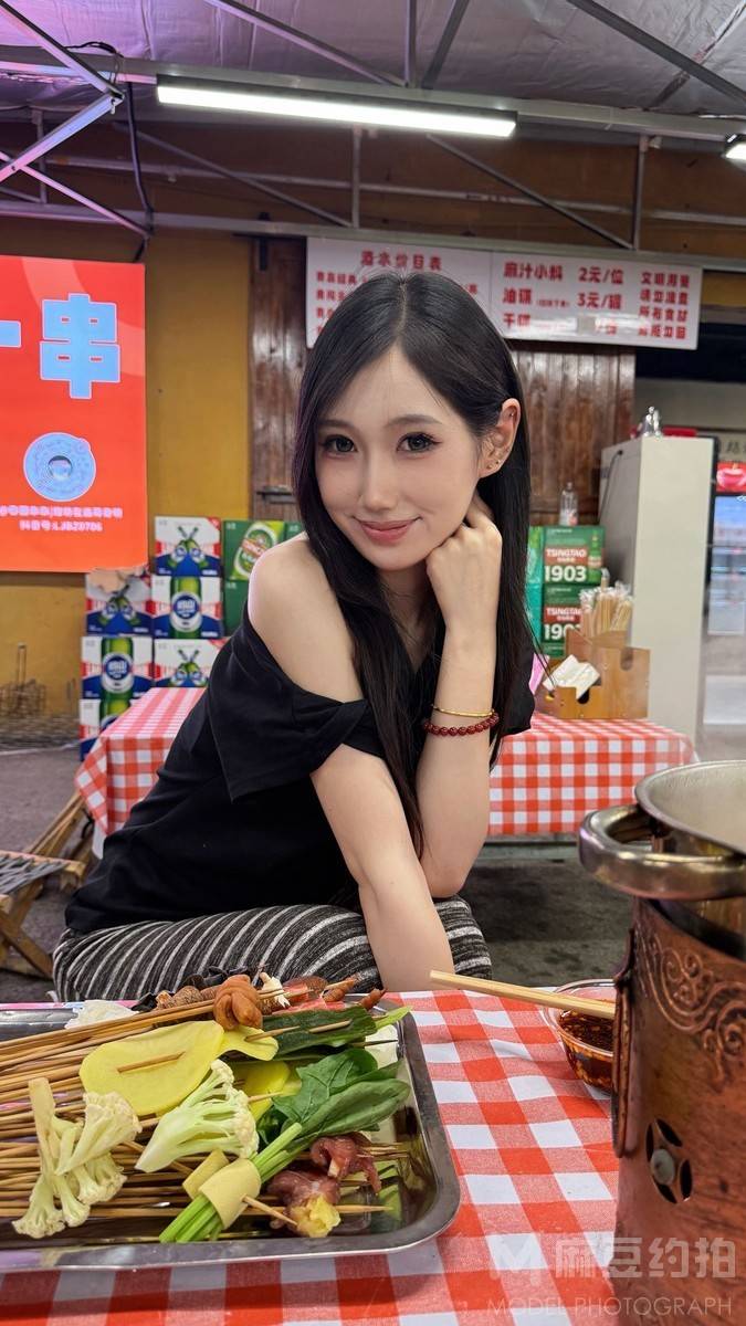 妆容模特