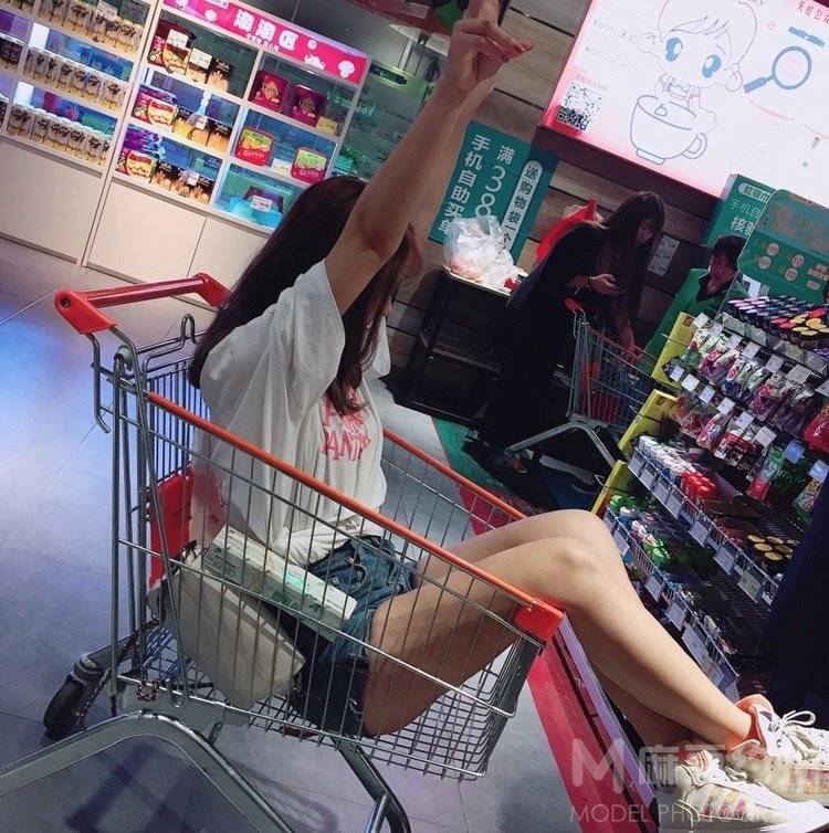日系模特