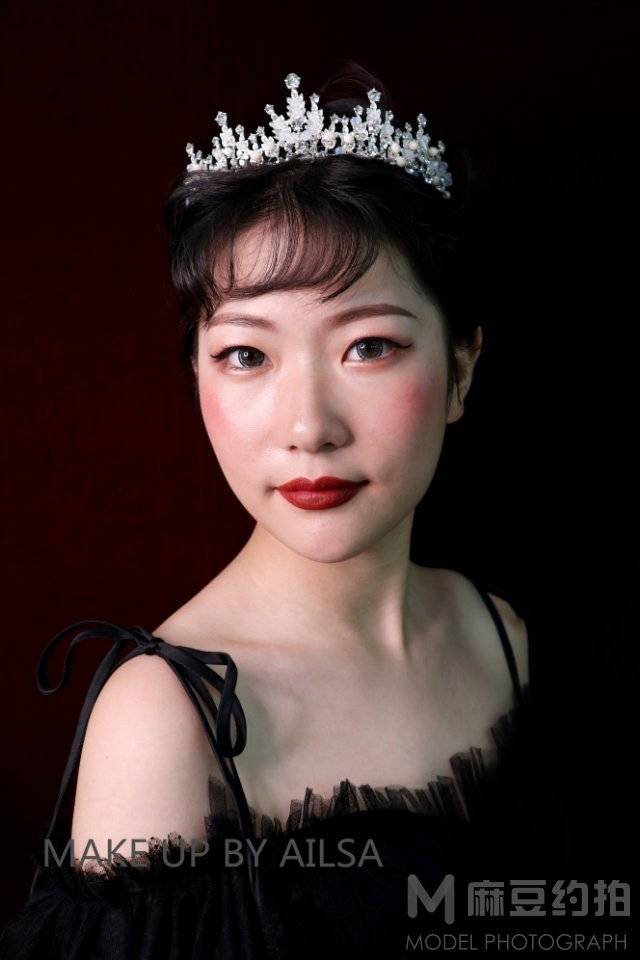 妆容模特