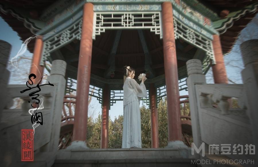 汉服模特