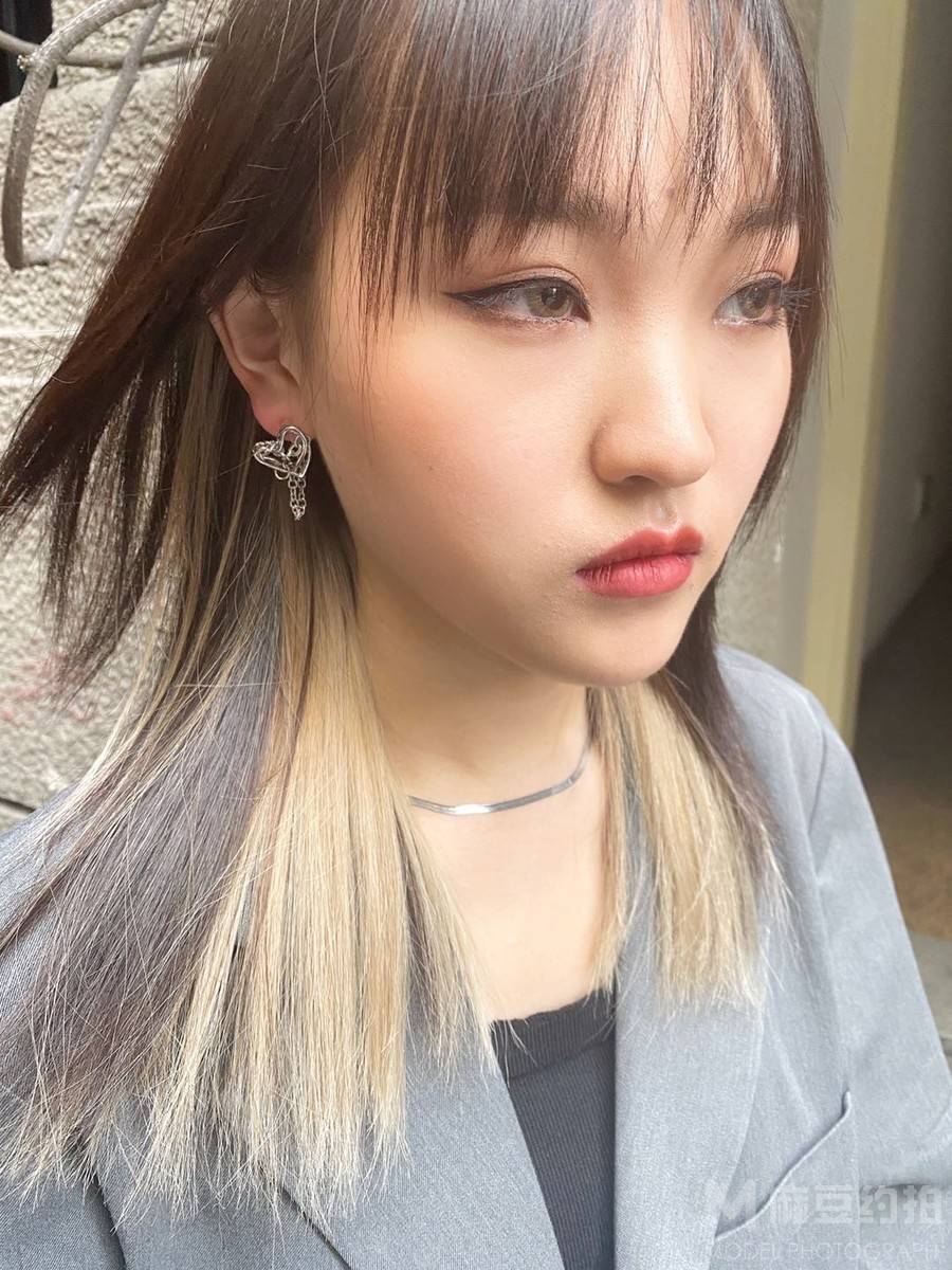 纪实模特