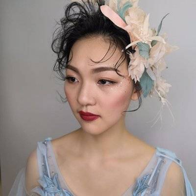 妆容模特