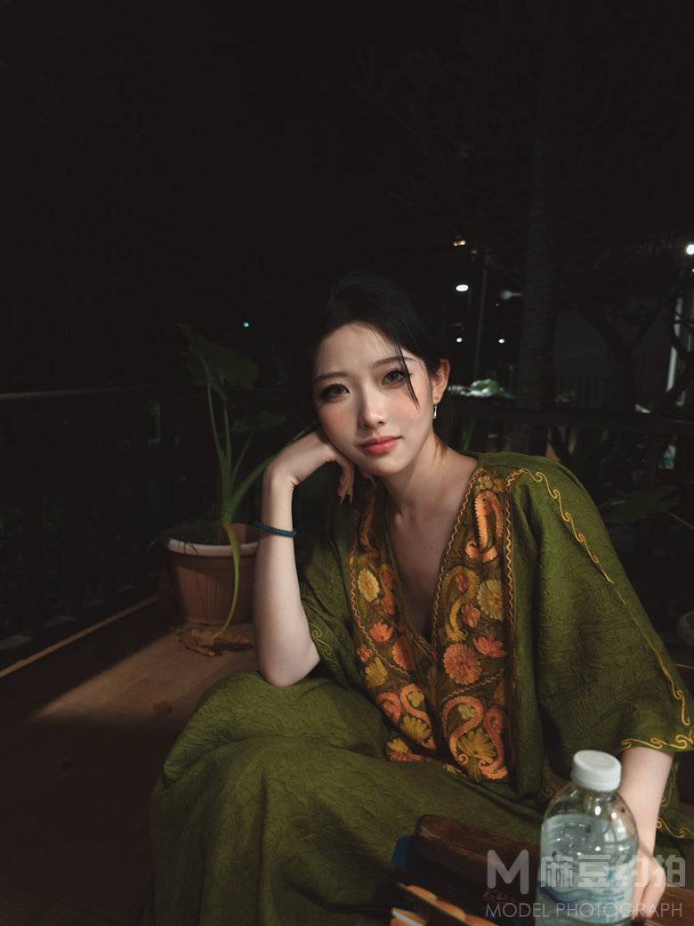 夜景模特