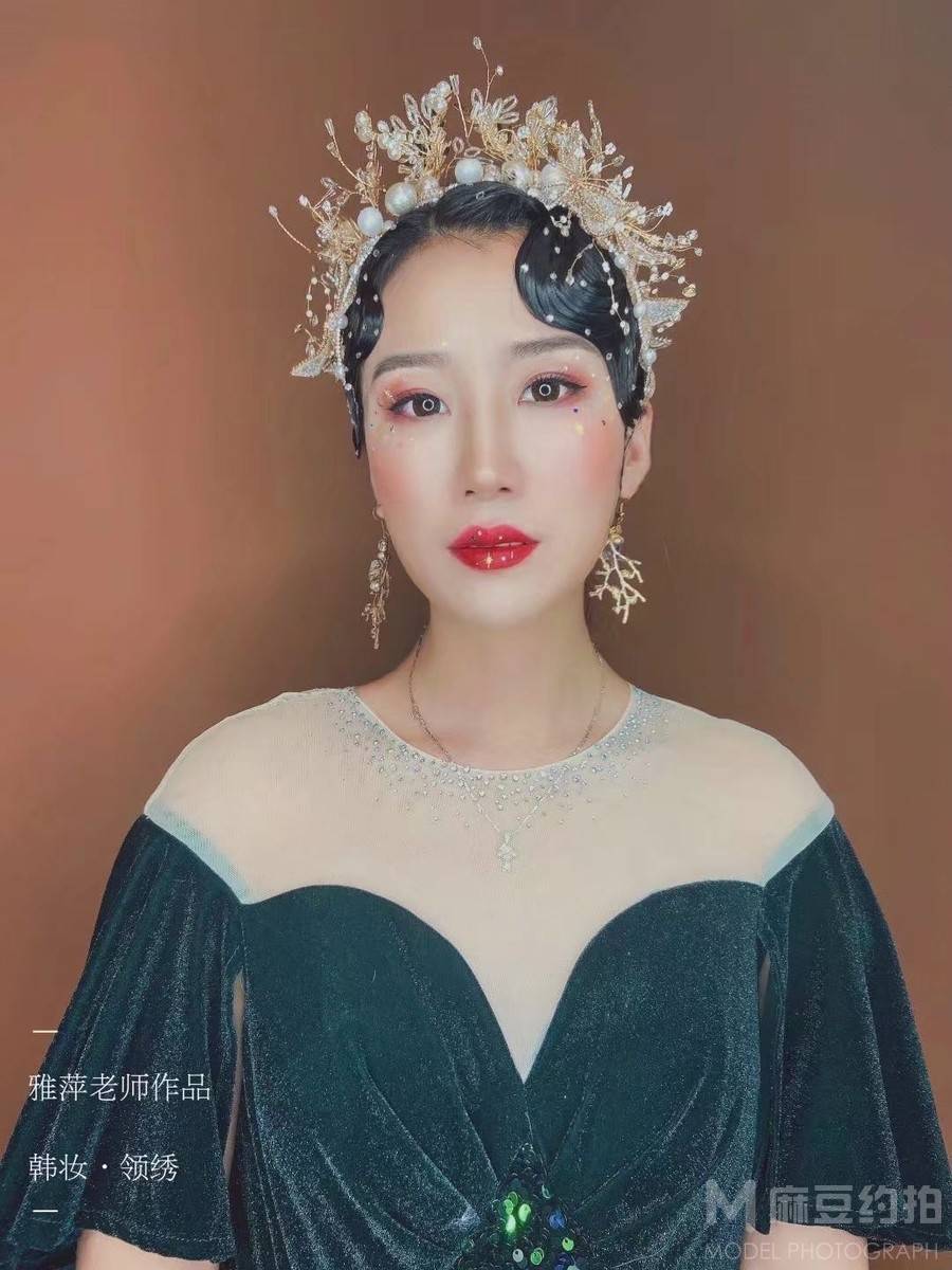 妆容模特