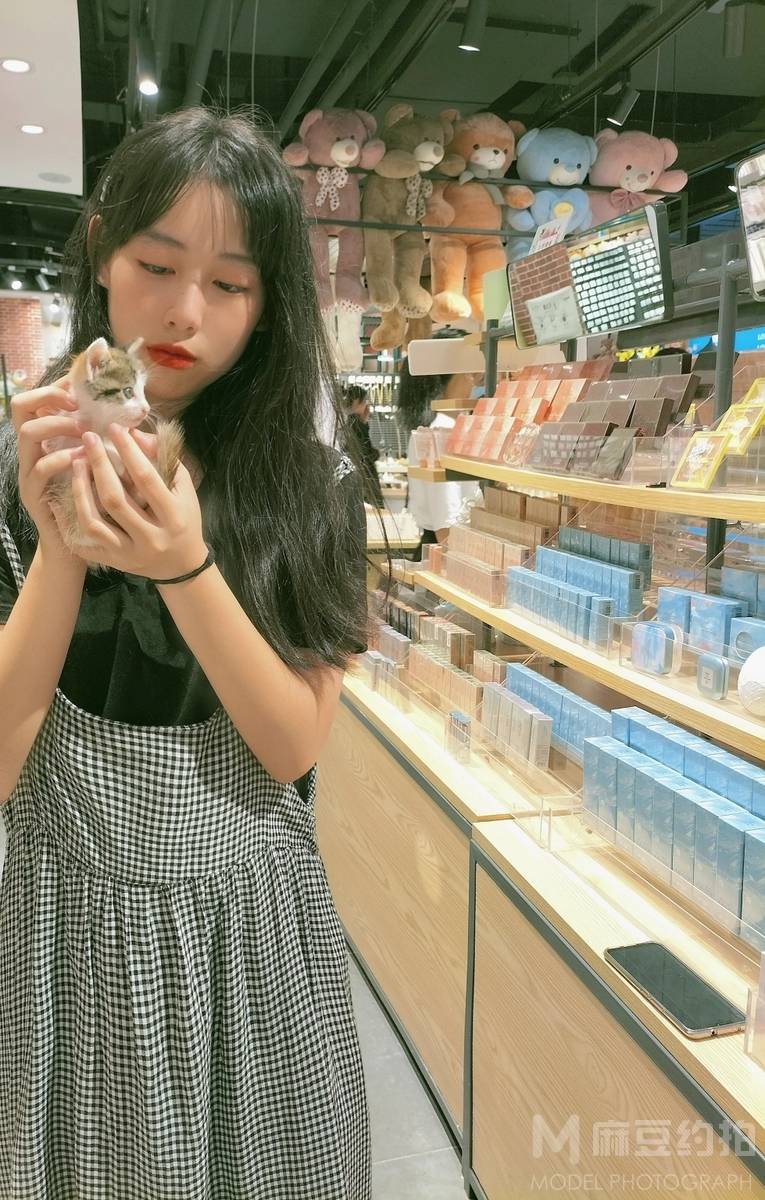 少女模特