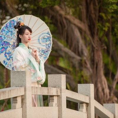 汉服模特