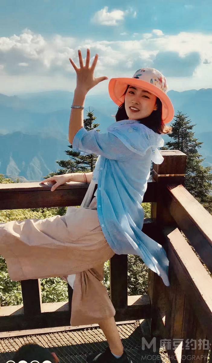 纪实模特