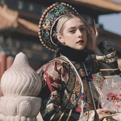 汉服模特