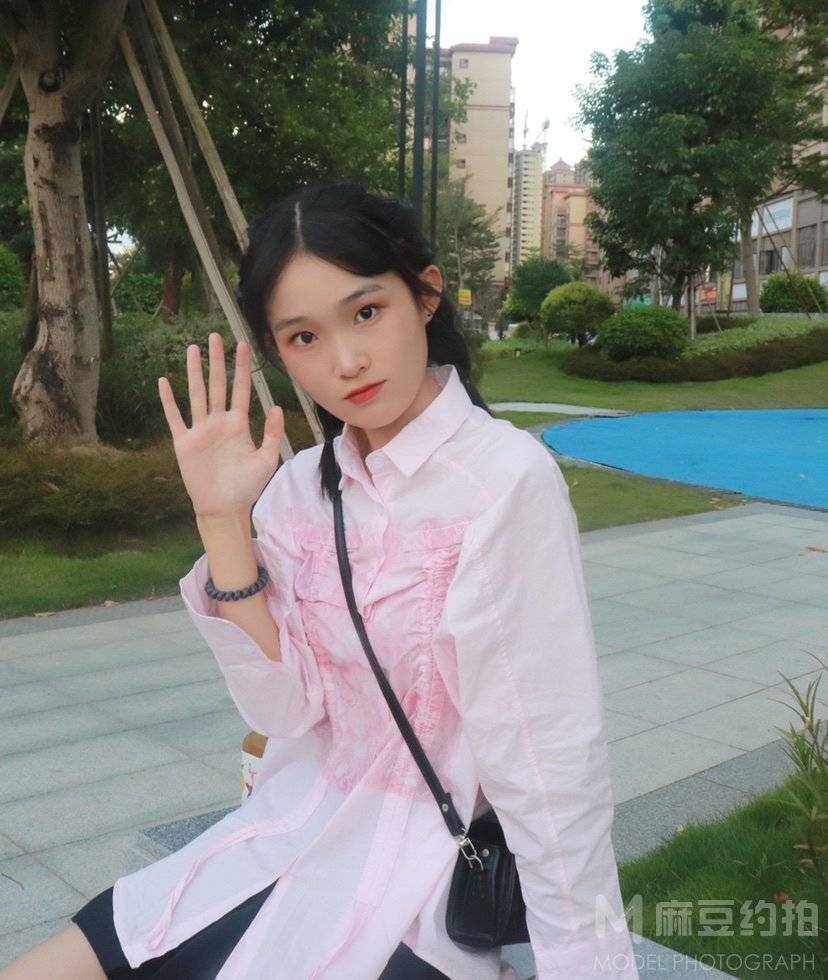 校园模特