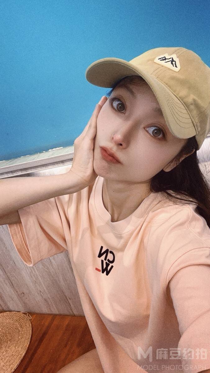 纪实模特