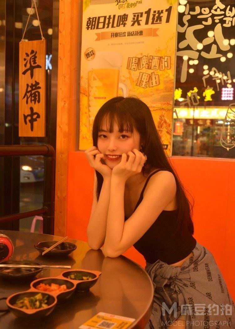 少女模特