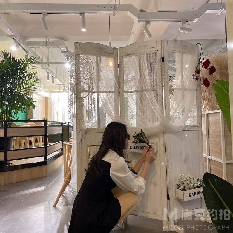 清新模特