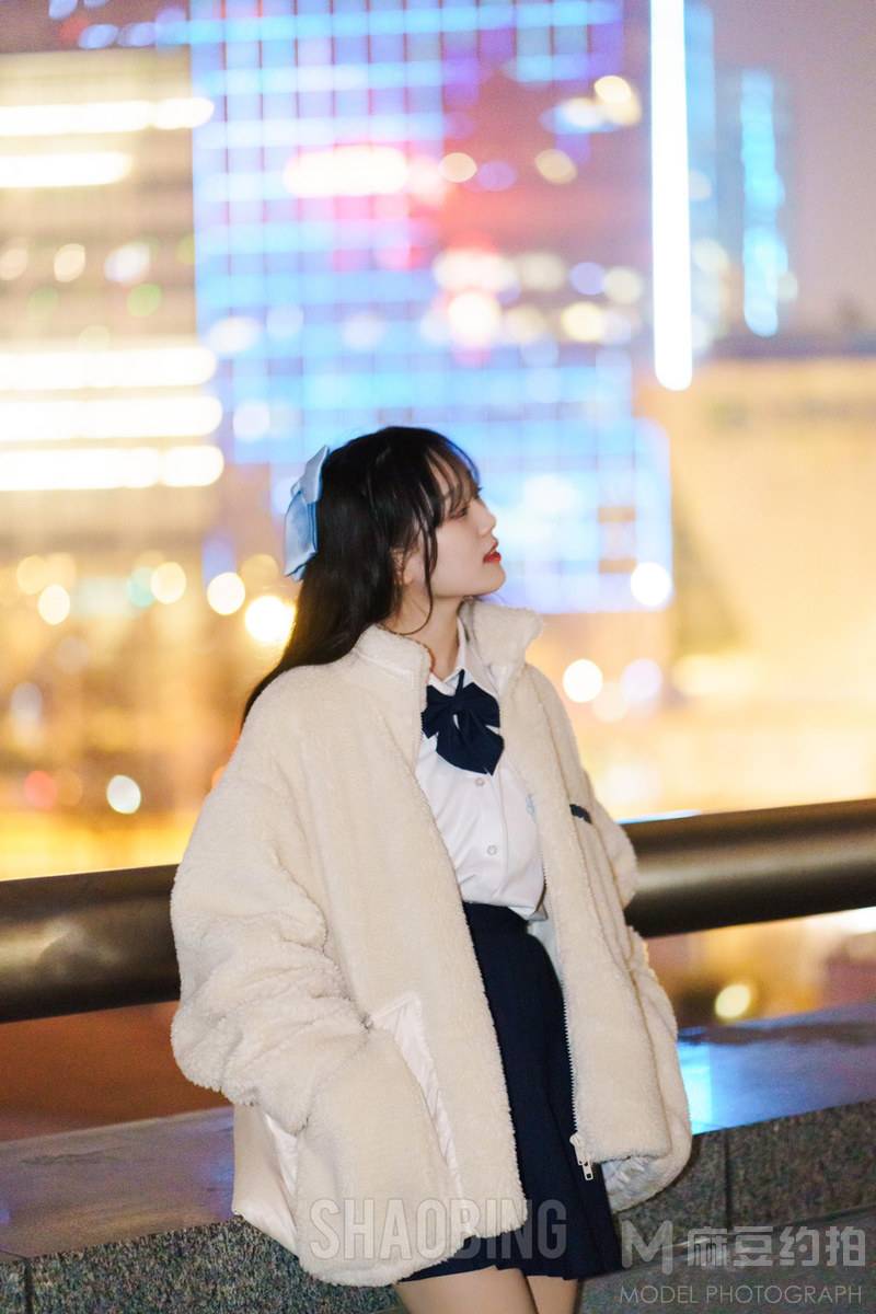 夜景模特