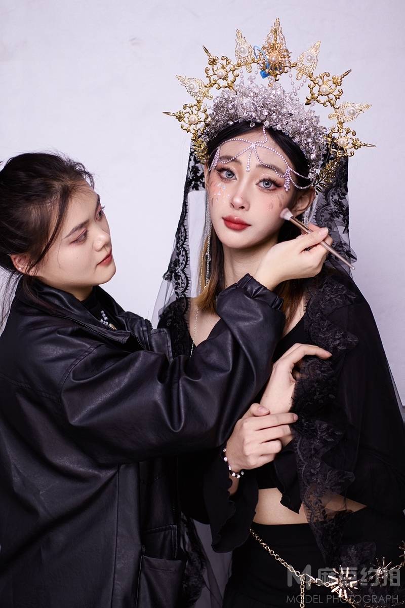 暗黑模特