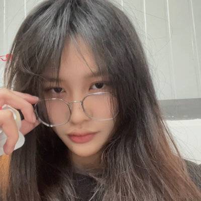 黑白模特