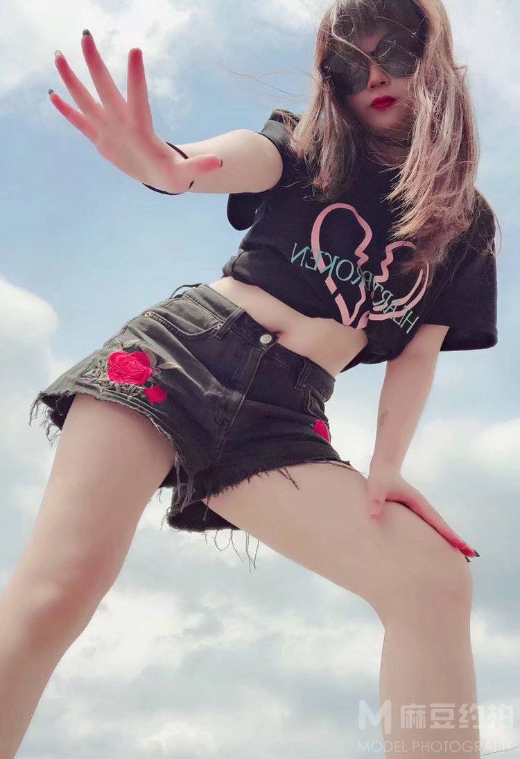 暗黑模特