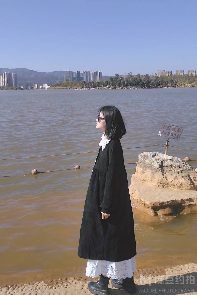 胶片模特