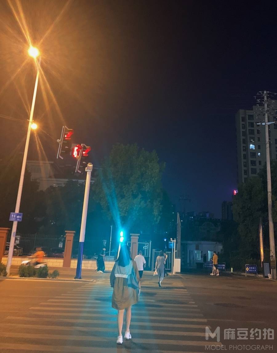 情侣模特