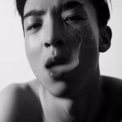 黑白模特
