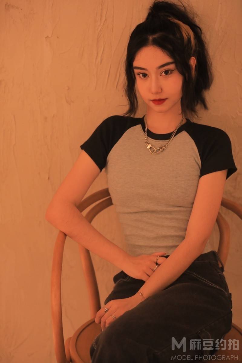 胶片模特