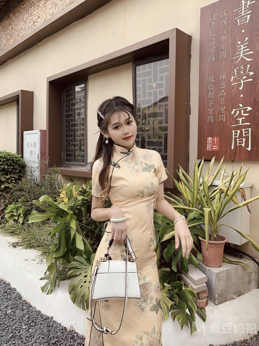 旗袍模特
