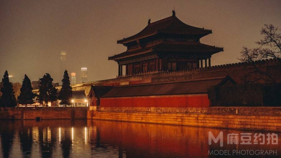 夜景模特