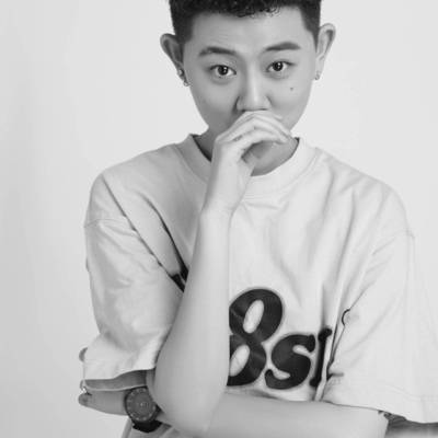 黑白模特