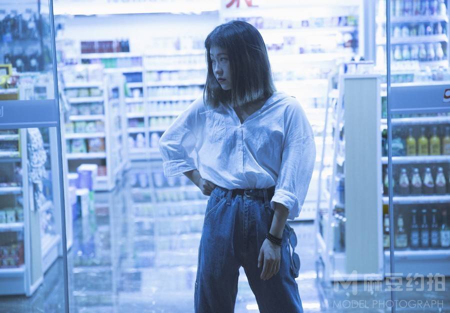 清新模特