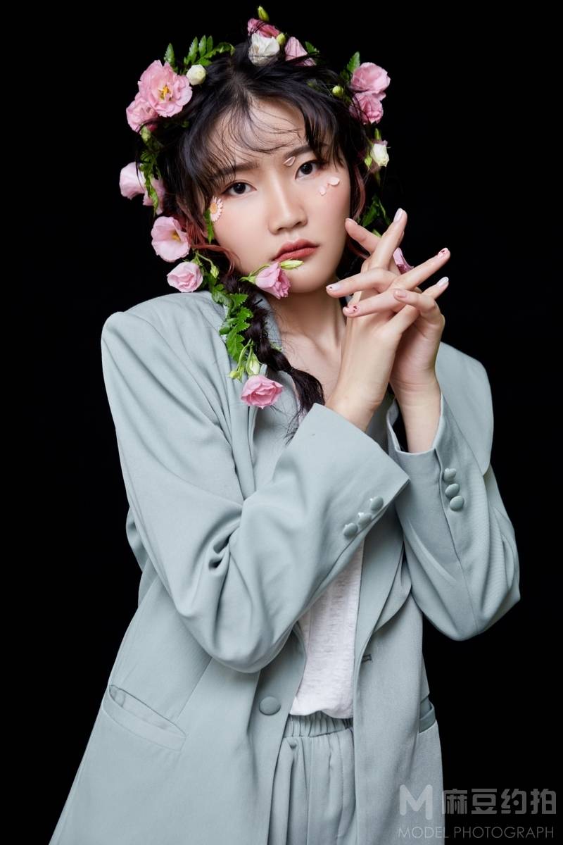 清新模特