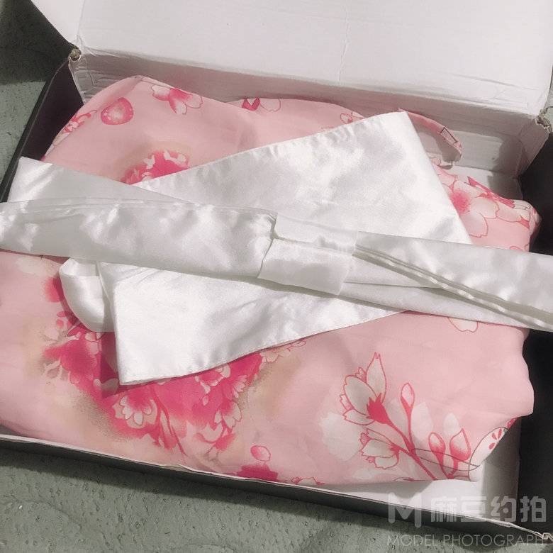 和服模特
