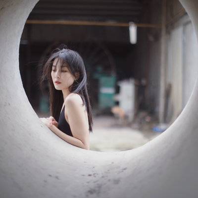 黑白模特