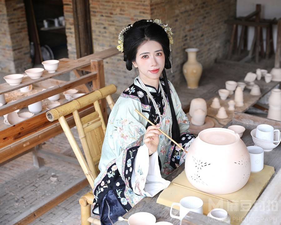 汉服模特
