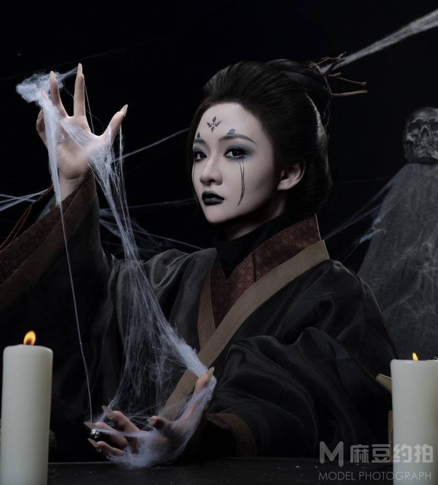 暗黑模特