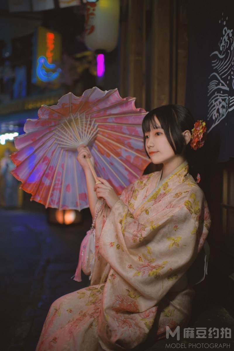胶片模特