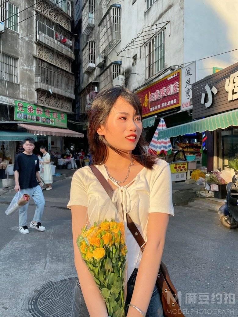 校园模特