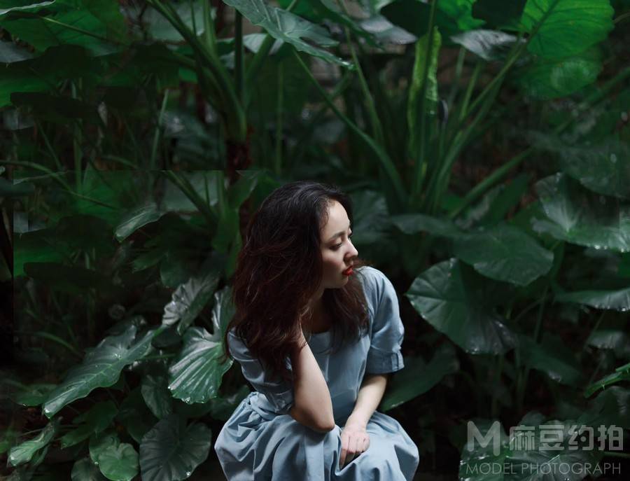 情绪模特