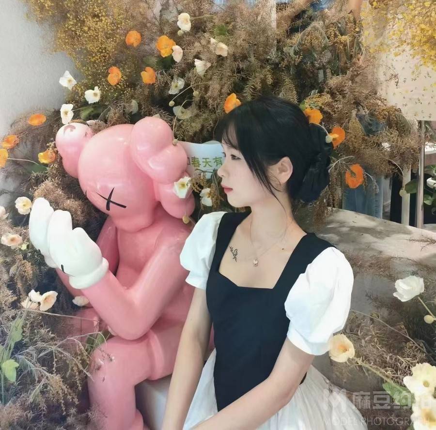 纪实模特