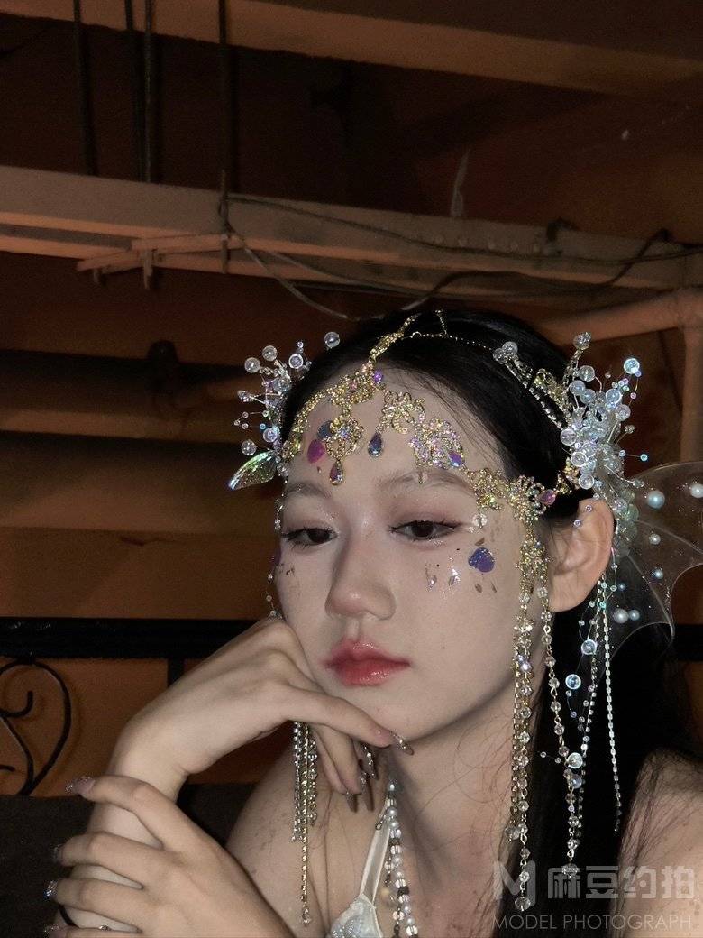 妆容模特