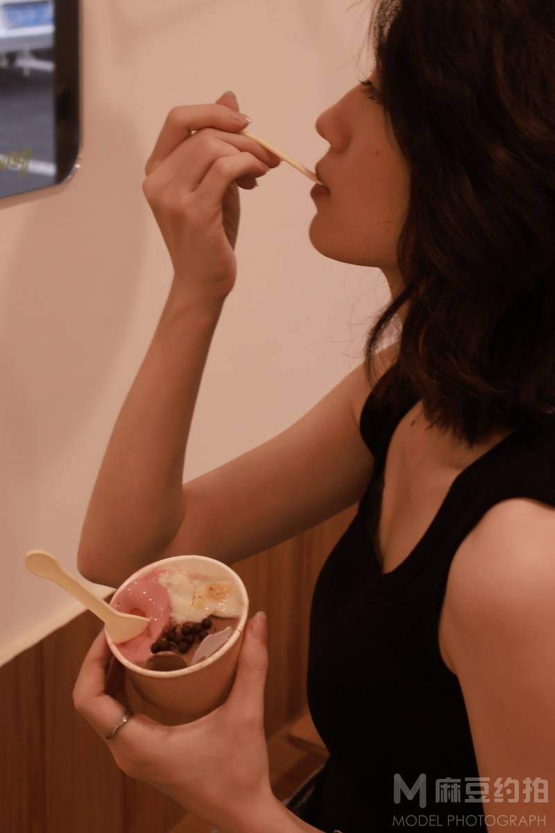 胶片模特
