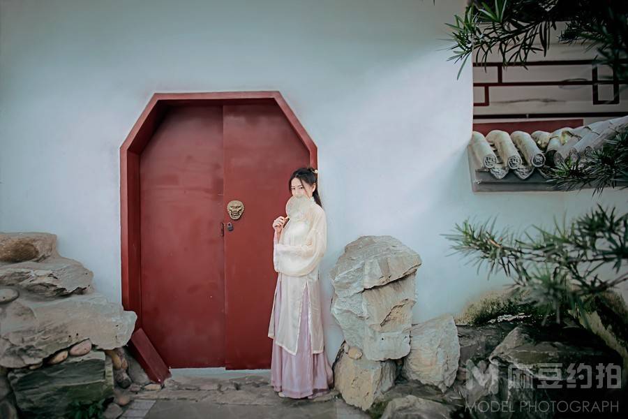 汉服模特
