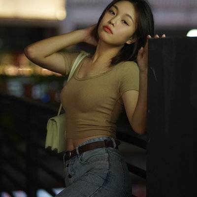 夜景模特